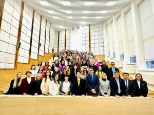 ВІЗИТ НАДЗВИЧАЙНОГО І ПОВНОВАЖНОГО ПОСЛА РЕСПУБЛІКИ КОРЕЯ ДО КНЛУ